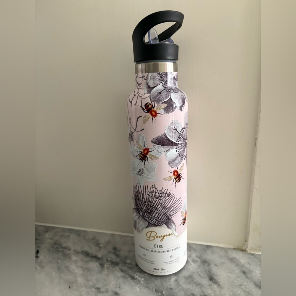 NEW! Bougie Etre 25oz Insulated Water Bottle. with bee design